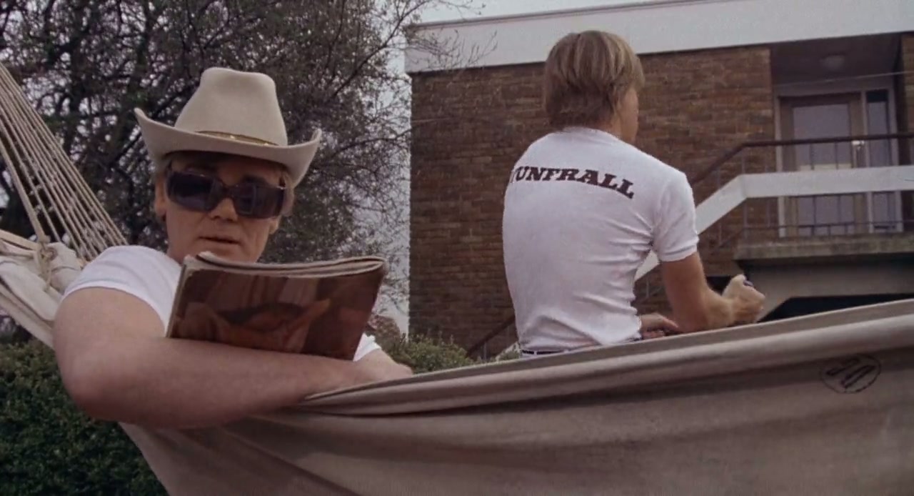 Confessions from a Holiday Camp Screenshot