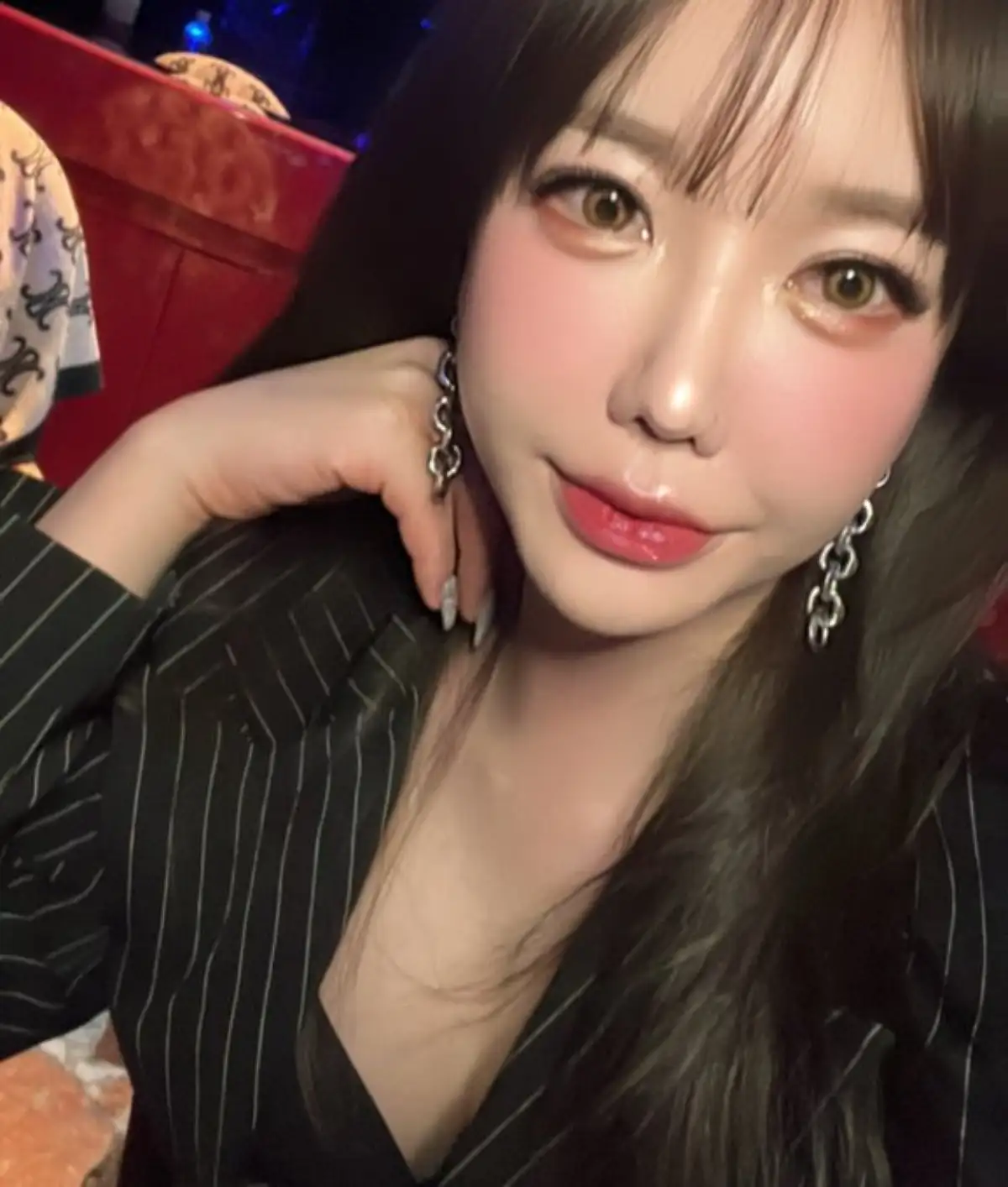 대구 젠더 아진이 실사 프로필 두번째 상세 이미지