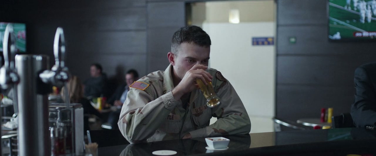 The Yellow Birds Screenshot