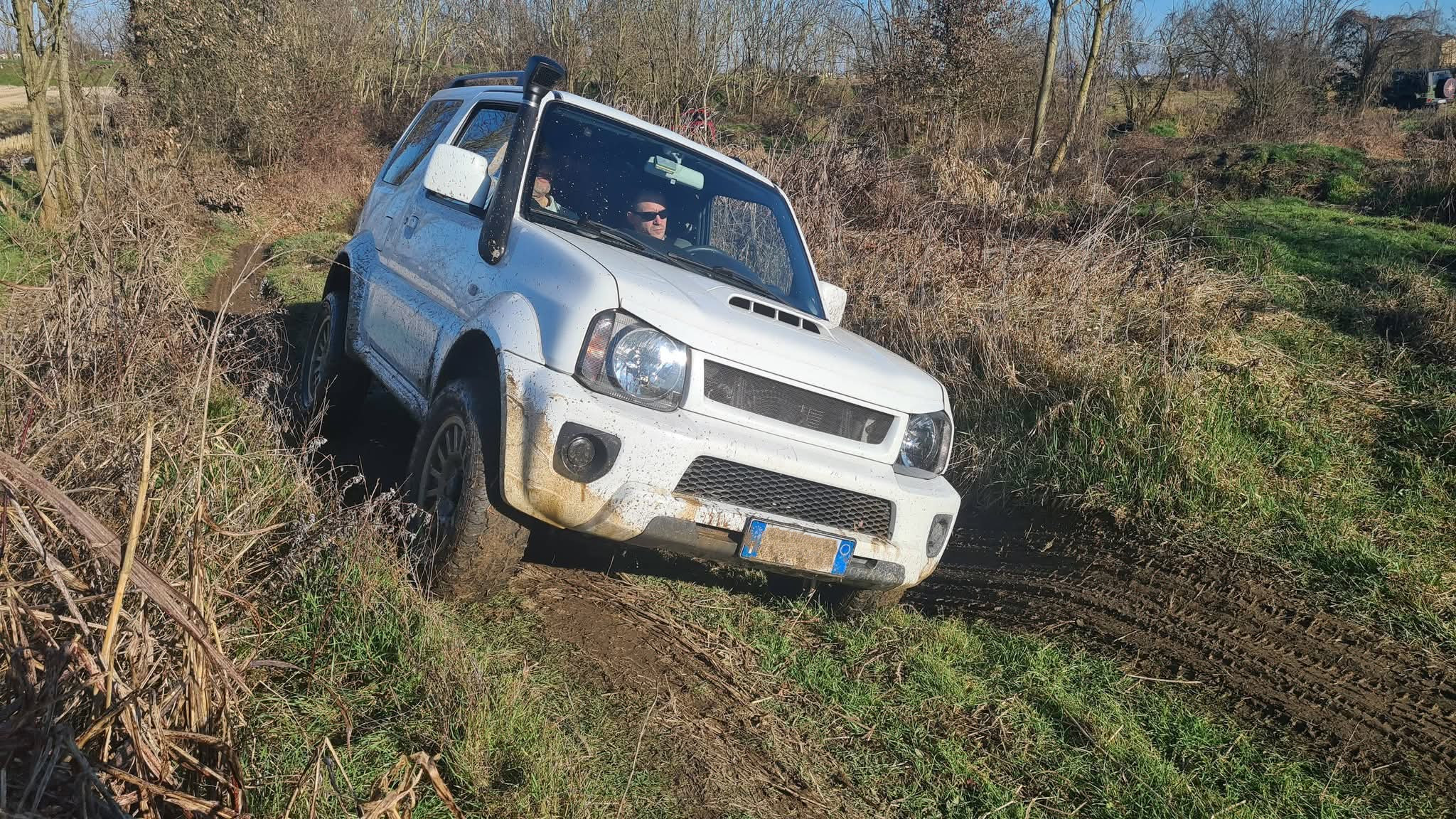 [Immagine: jimny.jpg]