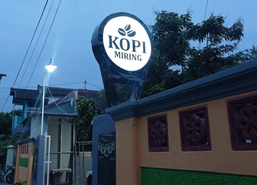 Kopi Miring Tuban