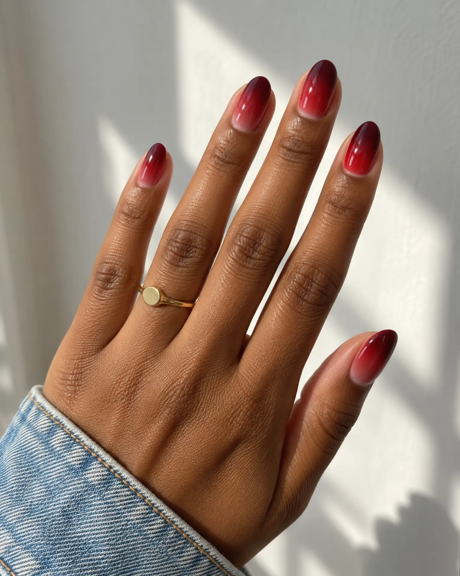 Date Night Tonal Ombré manicure inspiration for date night nail ideas
