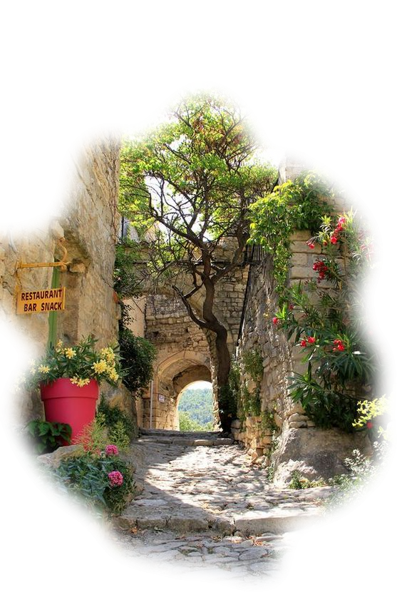 3349704790-1-3-j-Snq6eol