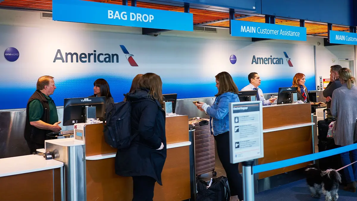 American Airlines schimbă regulile de rambursare pentru biletele de ultim moment