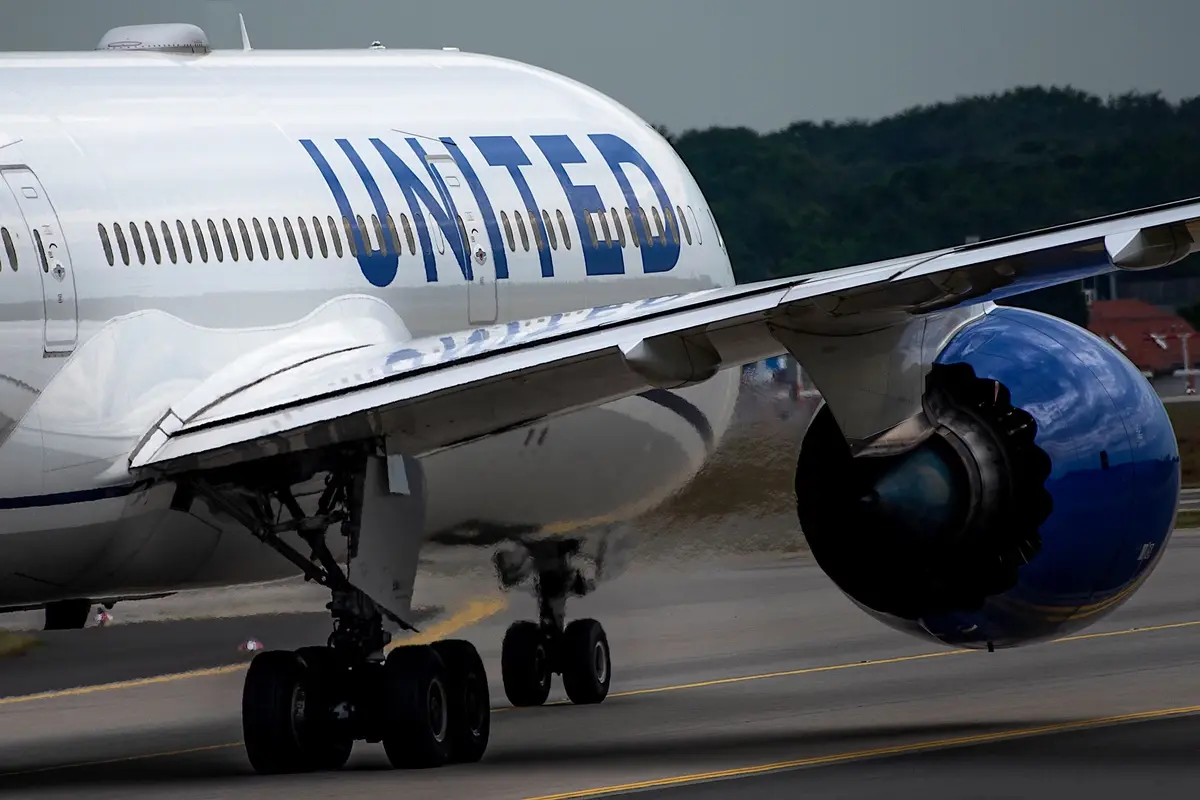 United Airlines Cuts Price on Costliest Route