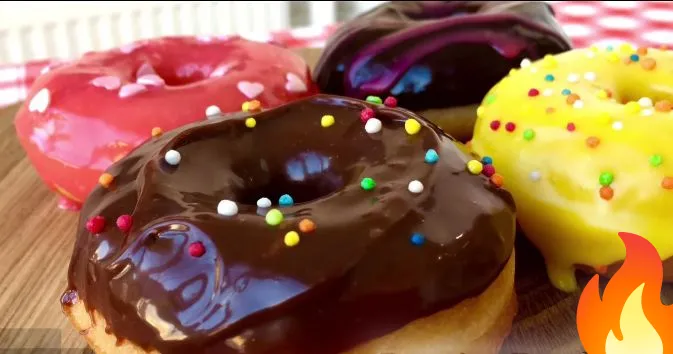 Постер Американские пончики (донаты), покрытые шоколадом