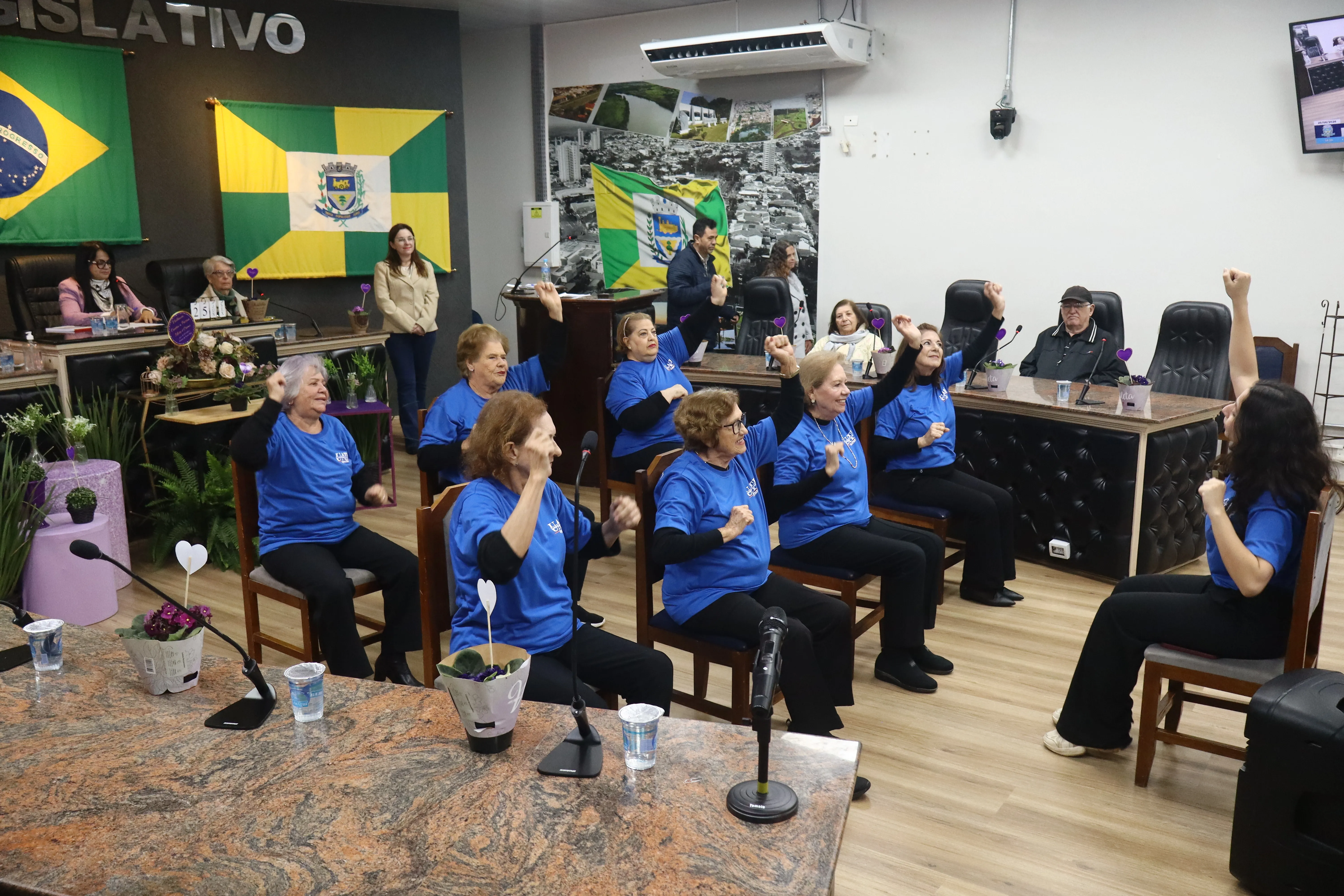 Alunas Da Uati Apresentaram V&aacute;rias Coreografias