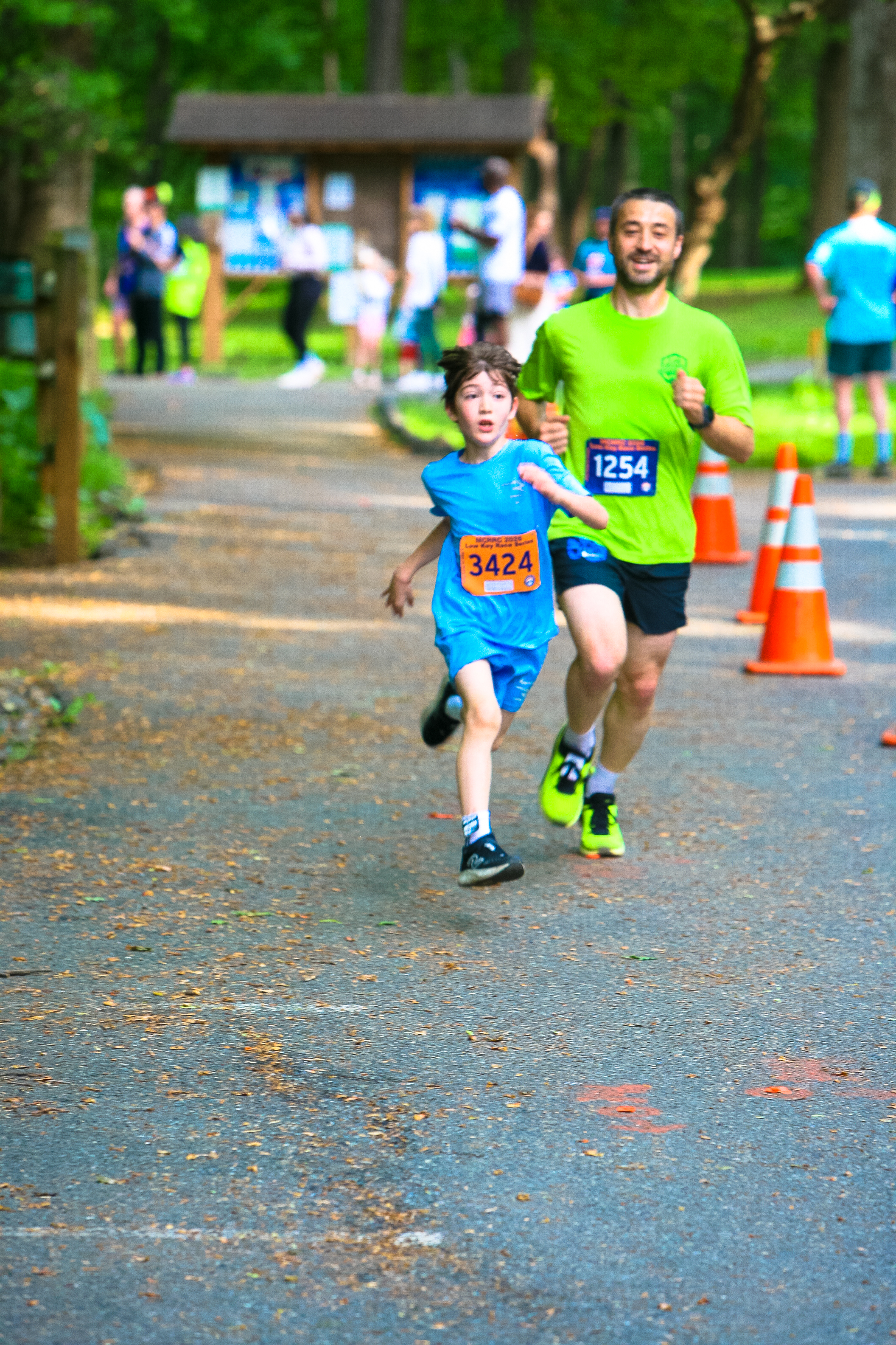 recep zerk running run aware 5K with his son