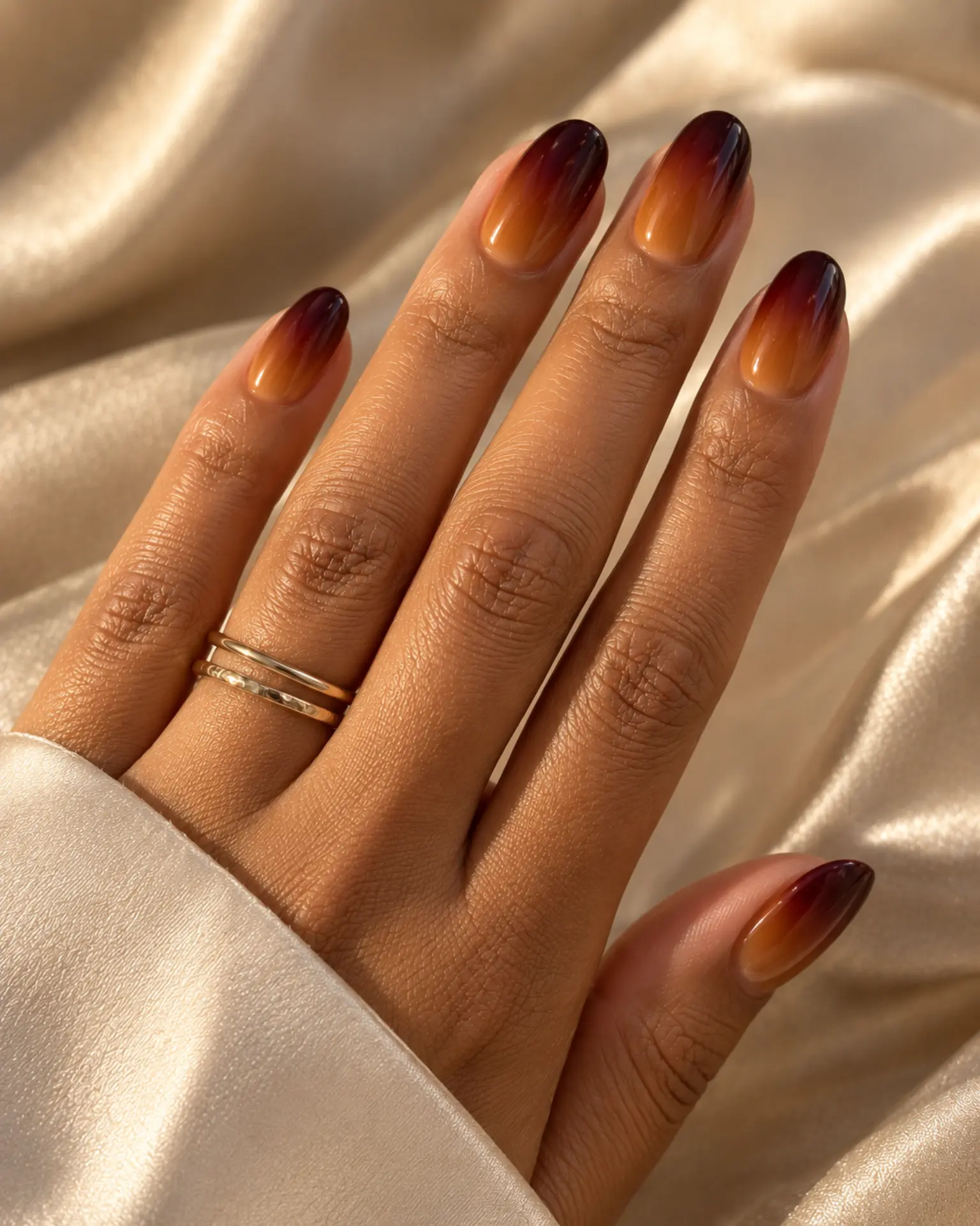 Halloween Tonal Ombré manicure inspiration for halloween nail ideas