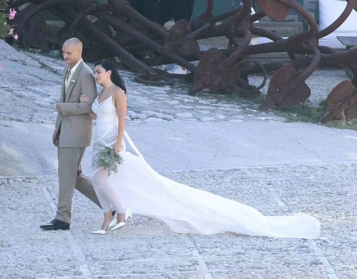 Legendary Pop Star Wedding Dresses