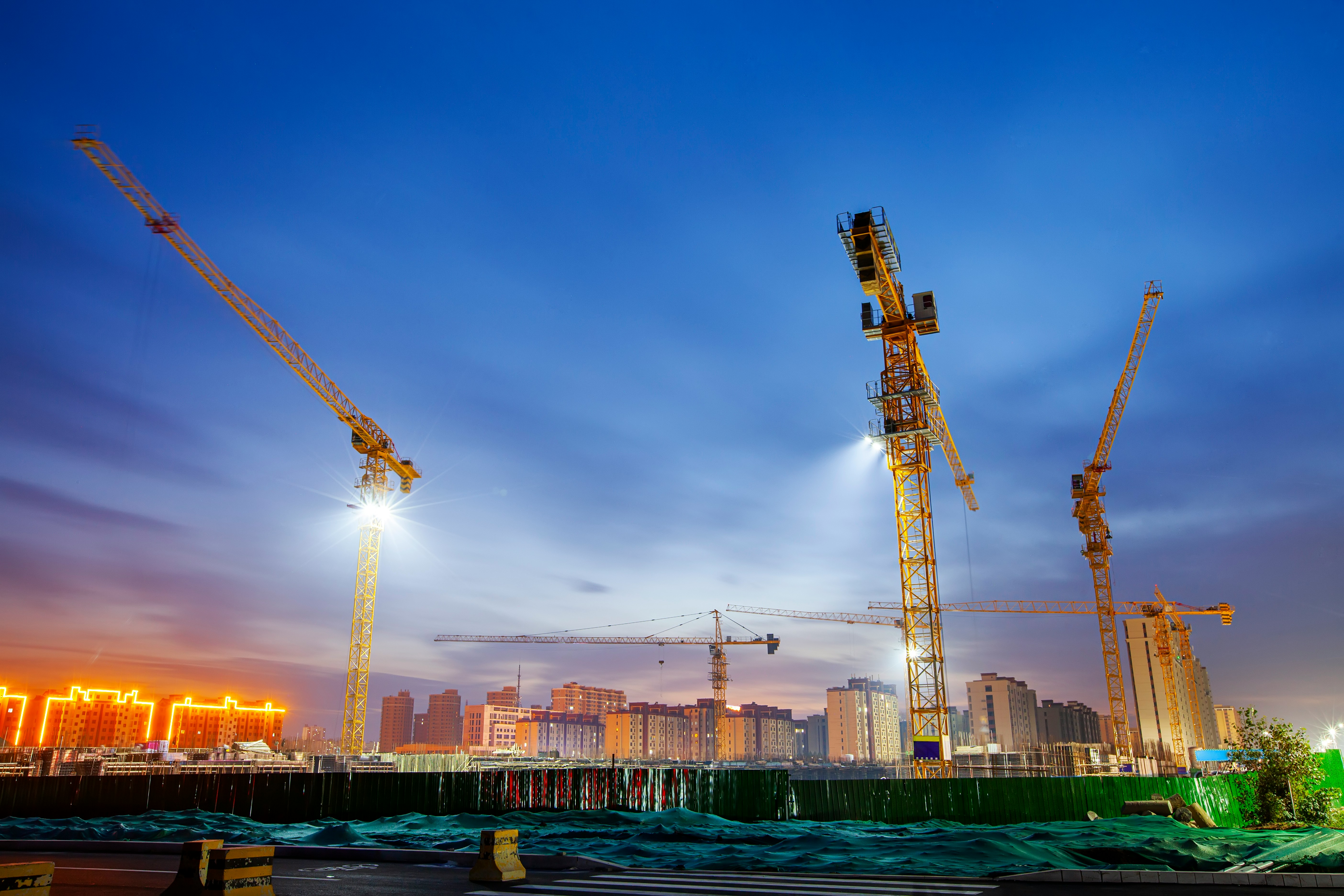 Commercial real estate financing for acquisitions bridge loans and refinancing