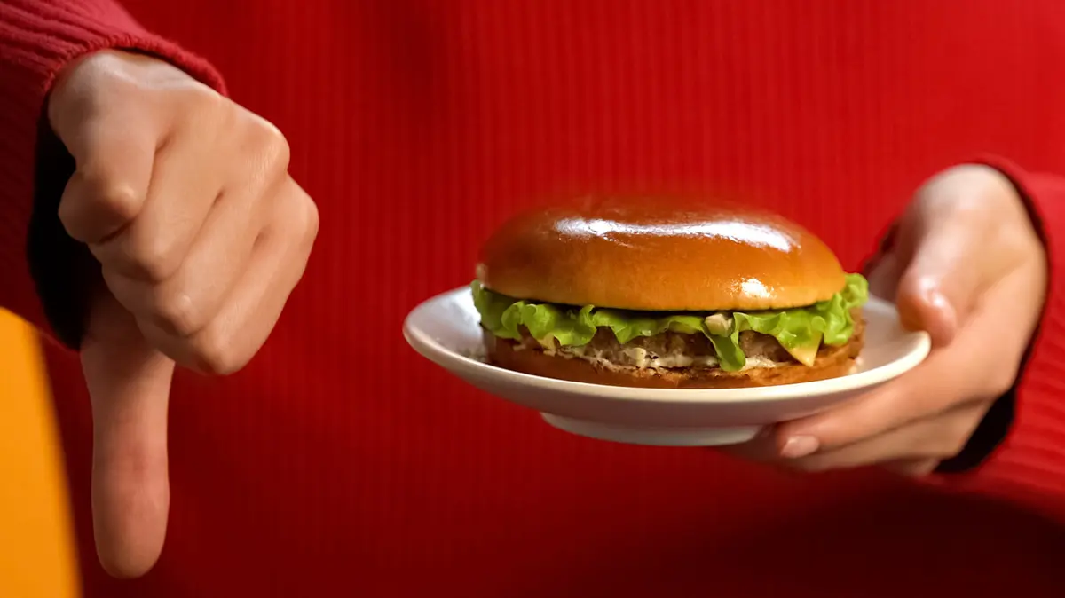 The Year's Most Disappointing Fast Food Burgers Revealed