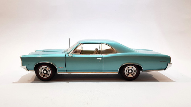 GTO66Bl405 resize.jpg