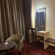 Golden View Hotel2