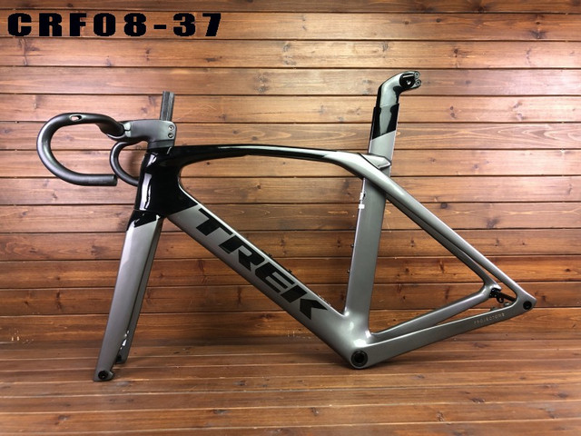 CRF08-37-B.jpg