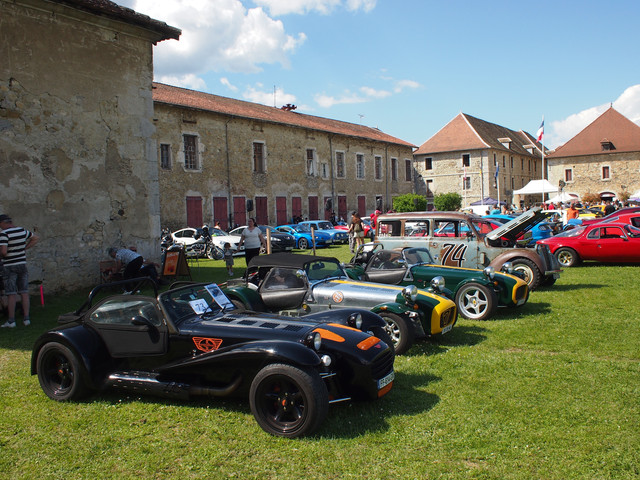 [Image: P5115926.jpg]