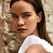 victoria m feature