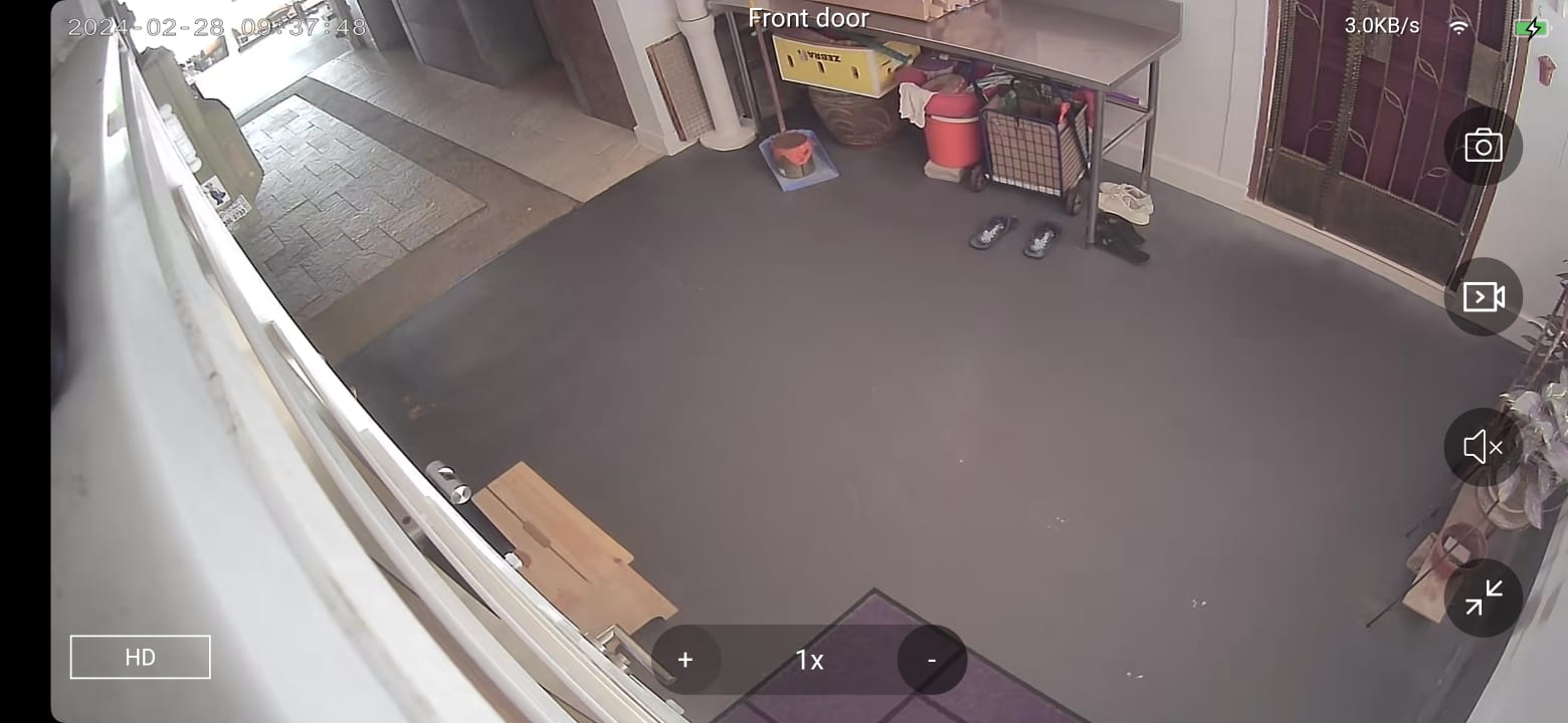 e468f372-e3fe-49f4-a614-d458fee29dc9.jpg