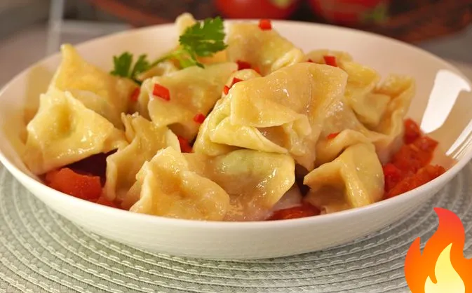 Постер Манты с креветками и томатным соусом