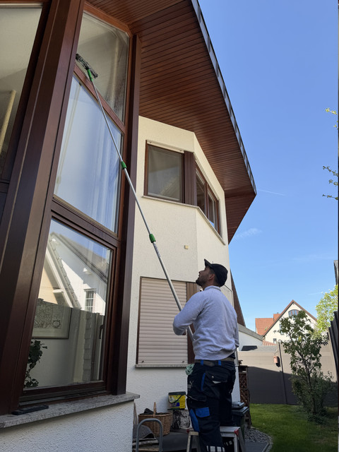 Fensterreinigung und Glasreinigung durch VFM