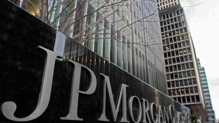 JPMorgan Cites DeFi Security & Growth Issues