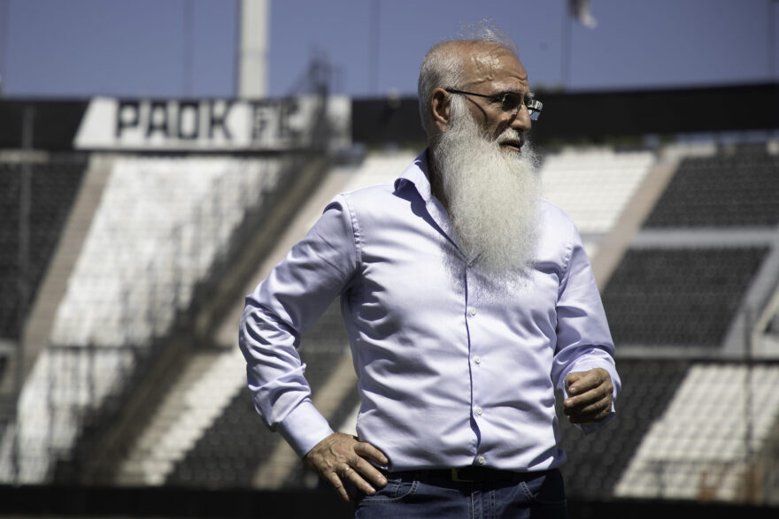 Οπαδοί ΠΑΟΚ: «Τα γραφεία είναι άδεια κι ο Ιβάν πουλάει τον Κωνσταντέλια τον Δεκαπενταύγουστο - Αποφεύγει συνάντηση μαζί μας!»