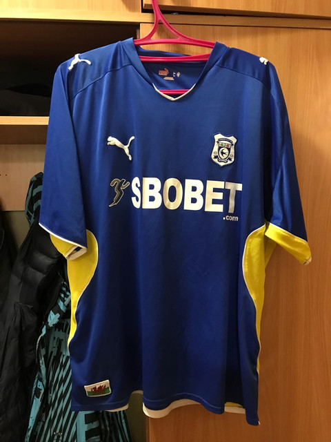 cardiff-blue