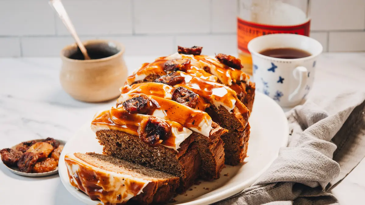 Boozy Banana Bread Delight