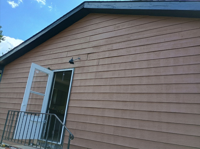 Newly painted interior with crisp, clean edges
