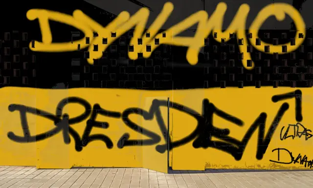 Graffiti artwork by Sharex