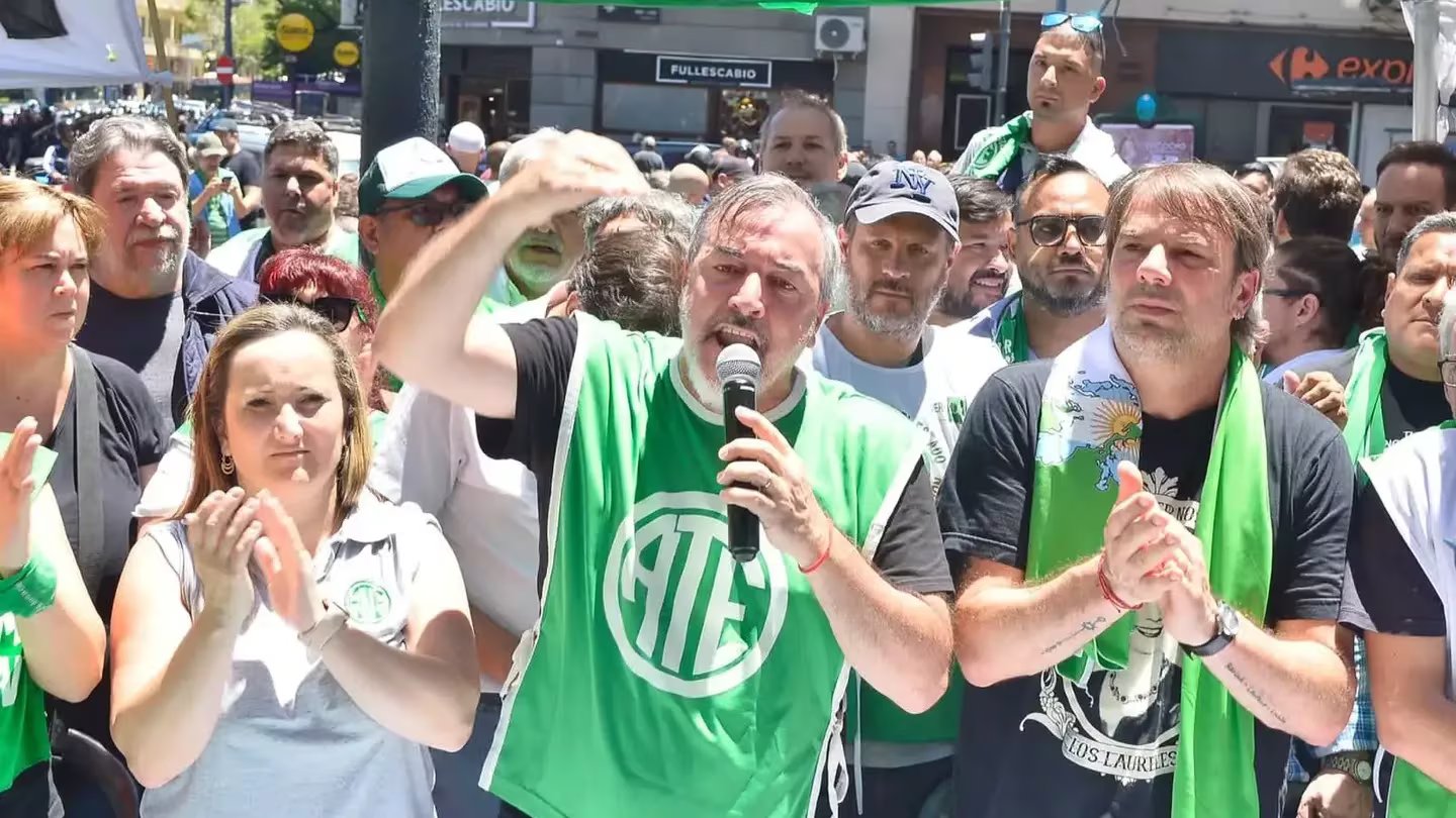ATE confirmó un paro para el lunes 26 en reclamo de un aumento salarial