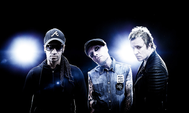 theprodigy-03
