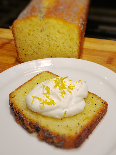 20201223-lemon-drizzle-cake.png