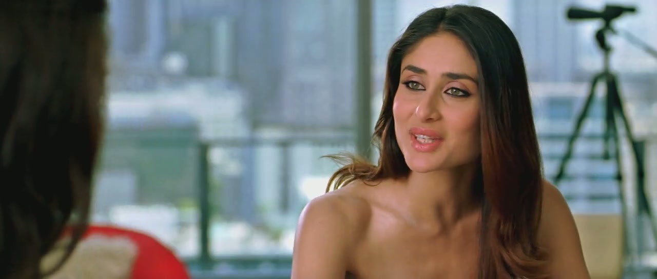 Kambakkht Ishq Screenshot