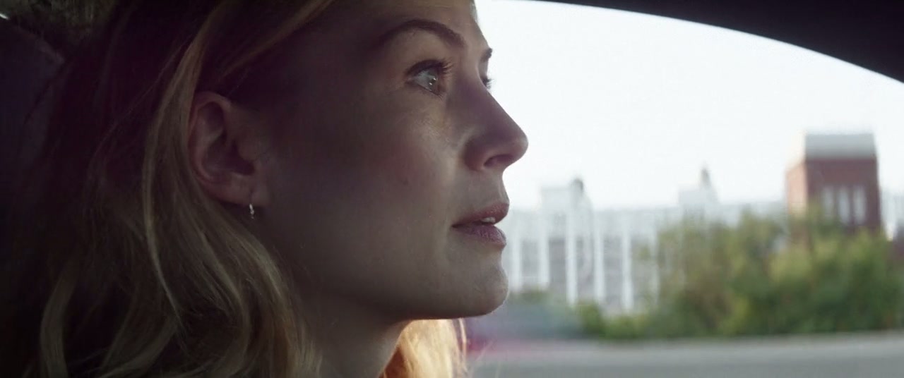 The Informer Screenshot