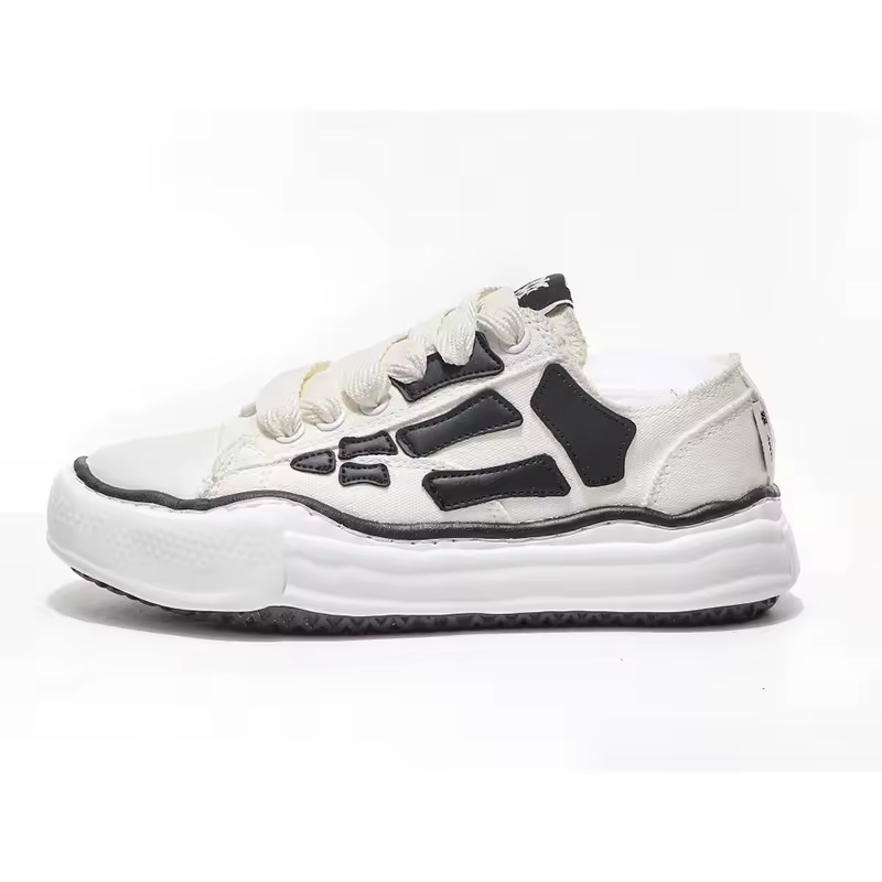 Sneakers back and sole