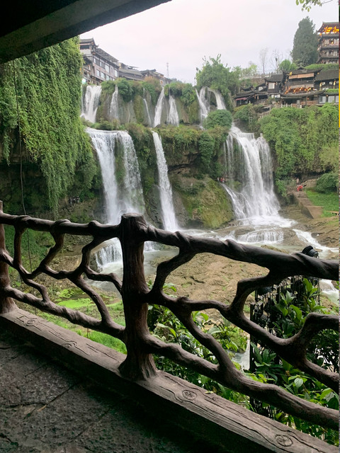 Украденное солнце. Universal Beijing Resort, Гуйлинь, Фужун, Чжанцзяцзе, Фэнхуан, Яншо. 8-17 апреля 2026. Украденное солнце. Universal Beijing Resort, Гуйлинь, Фужун, Чжанцзяцзе, Фэнхуан, Яншо. 8-17 апреля 2026.