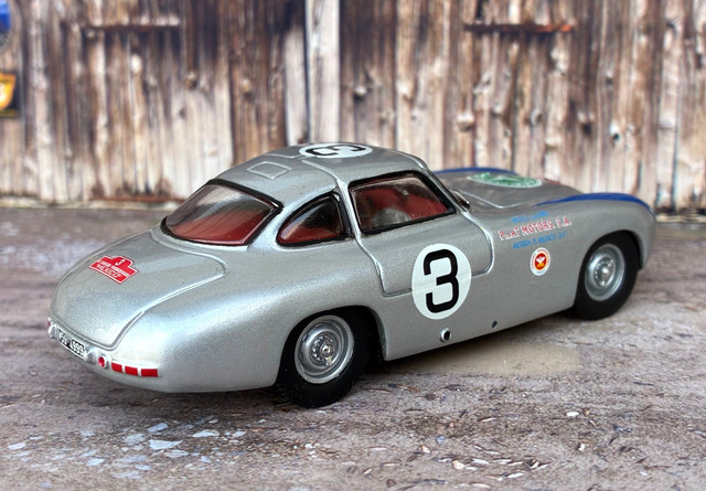 300 SL Max Models (1).jpg