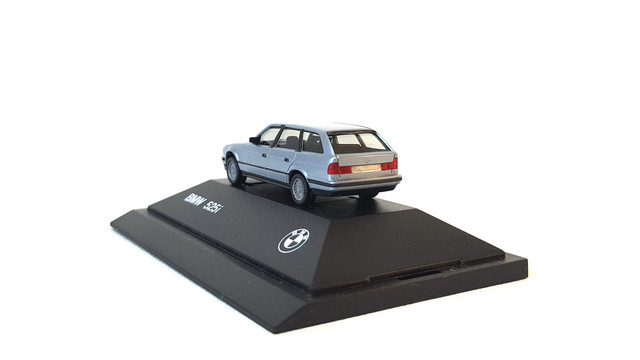 B34-STW204