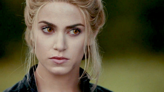 Thirteen Vampire Trio Nikki Reed Twilight 1