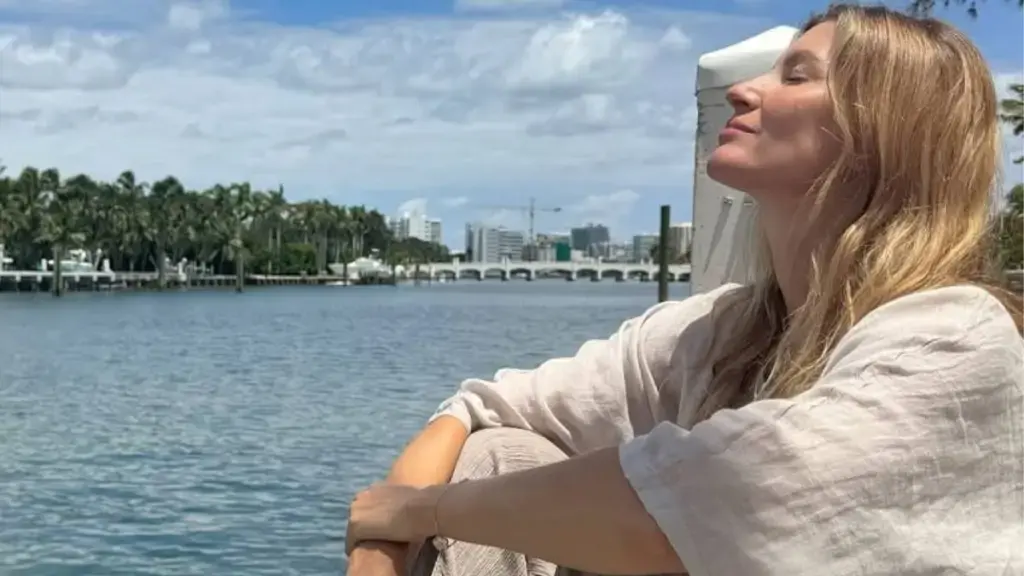 Gisele Bundchen Stuns in High-Slit Gown