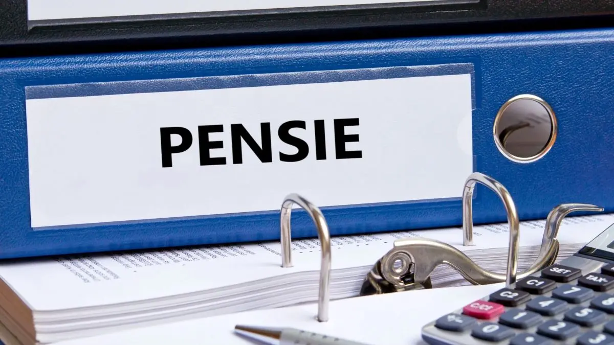 Pensionarii care nu depun cinci documente riscă să nu mai primească banii în 2026