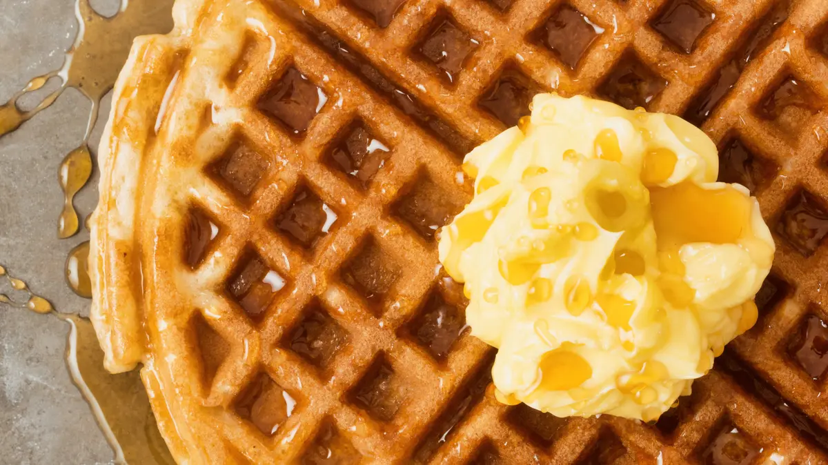 A Decadent Waffle House Breakfast Order Revealed