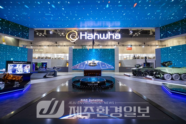 한화시스템 제주우주센터 준공… 월 최대 8기 위성 생산