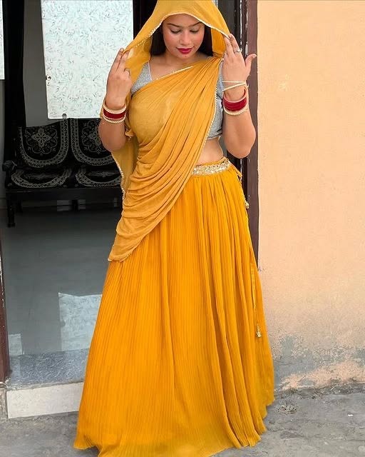 [Image: instagood-newpost-trending-trendingpost-...hion-2.jpg]