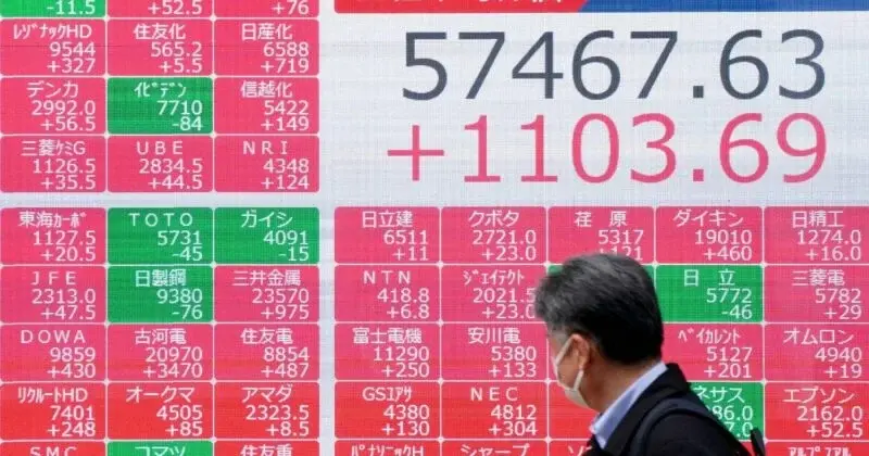 Asia Stocks Surge on AI Demand as Oil Prices Rise