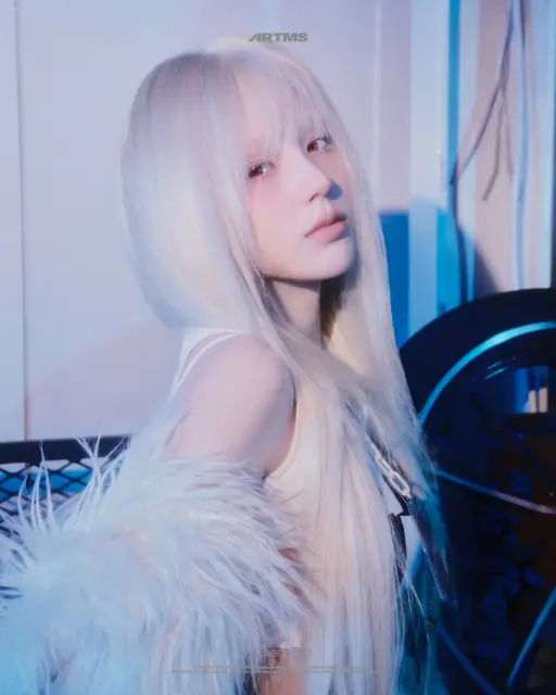 heejin loona 1409387.webp