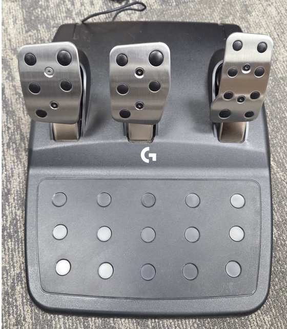 pedals