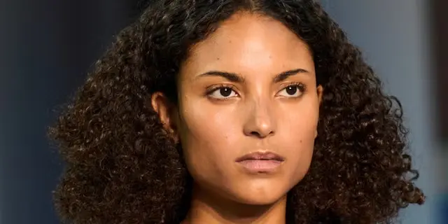 Thick Brows Stay Perfect All Day