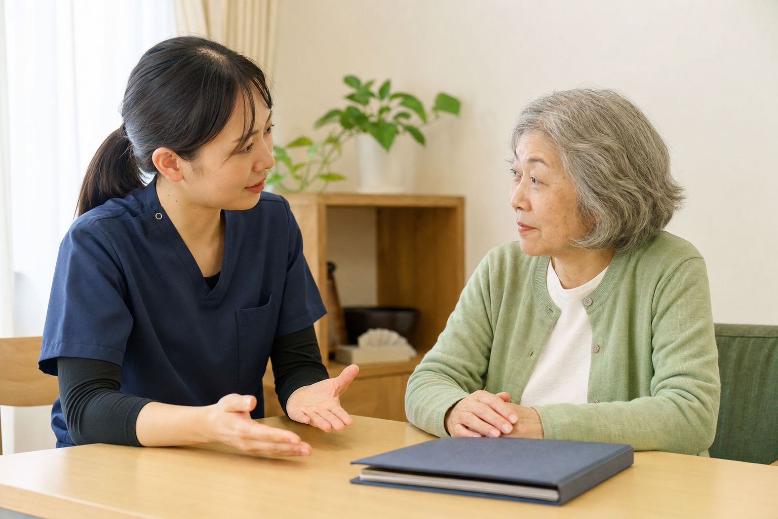 本人の気持ちを確かめながら静かに話を聴く専門職